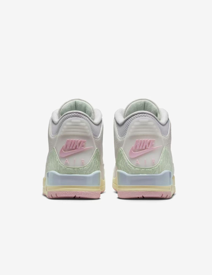 Air Jordan 3 Retro: Spring Is In The Air