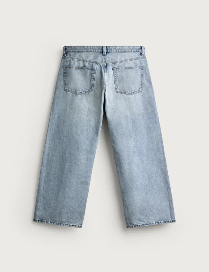 Low-waist  jeans