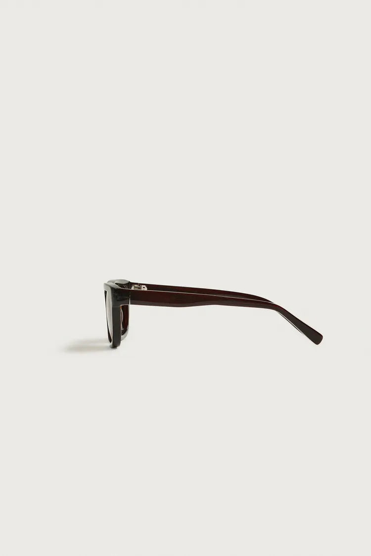 SQUARED SUNGLASSES
