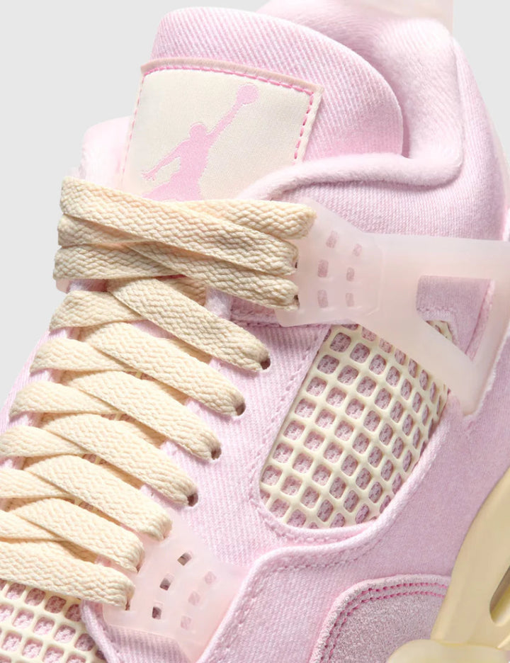 Air Jordan Retro 4