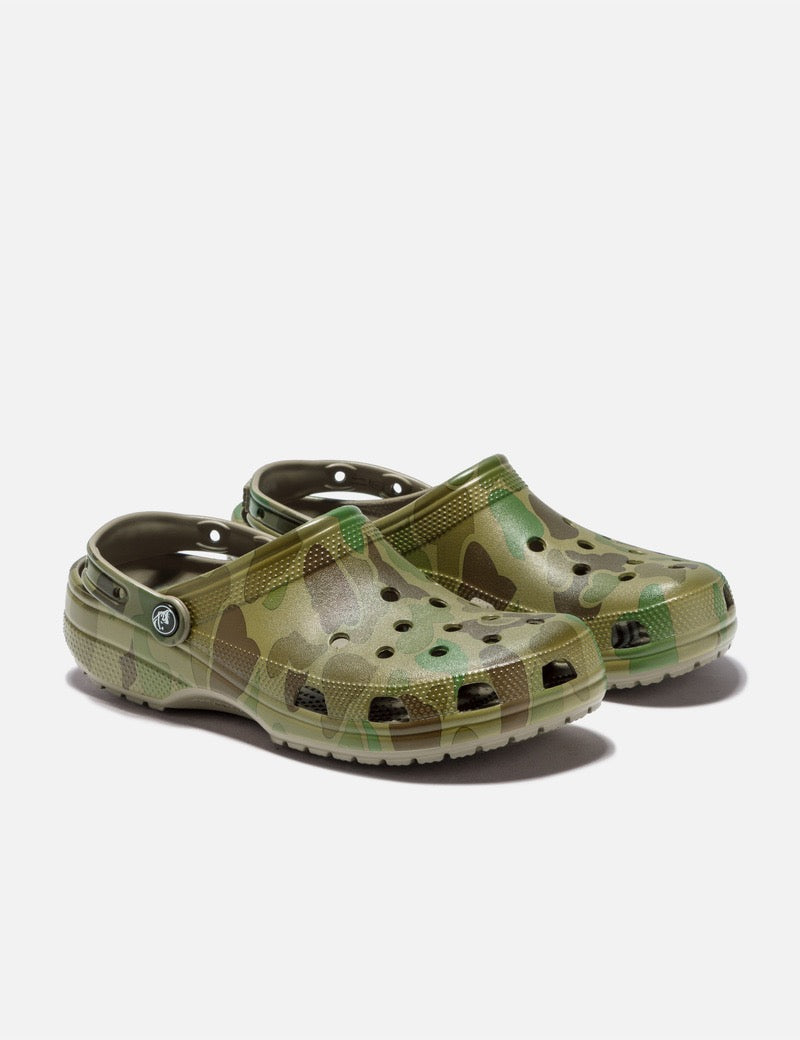 Crocs Large Clogs